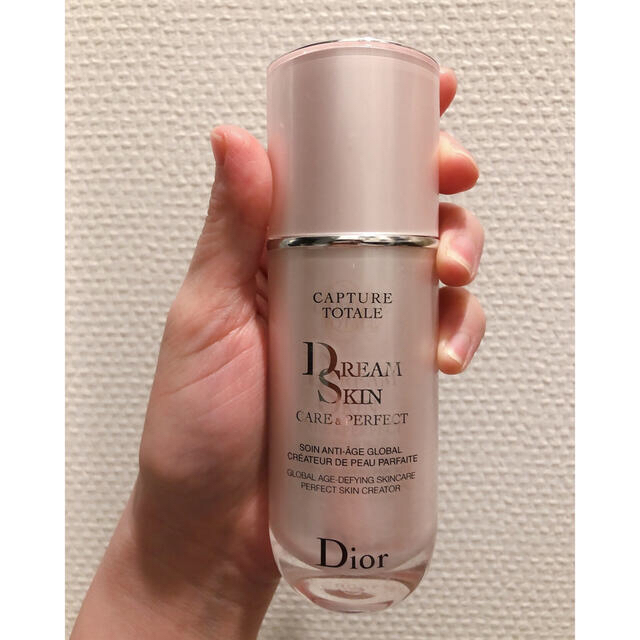 Dior(ディオール)のミニ香水付き・Diorカプチュールトータルドリームスキン乳液 コスメ/美容のスキンケア/基礎化粧品(乳液/ミルク)の商品写真