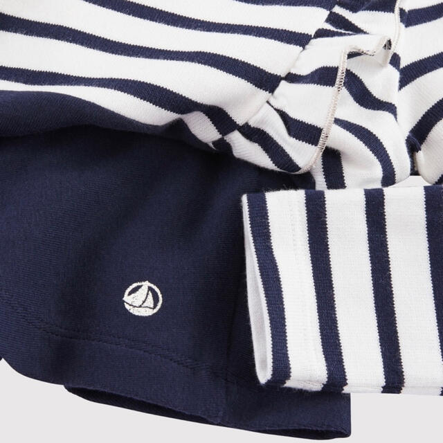 PETIT BATEAU(プチバトー)の専用　プチバトー　新品タグ付きワンピース　5ans＆10ans キッズ/ベビー/マタニティのキッズ服女の子用(90cm~)(ワンピース)の商品写真