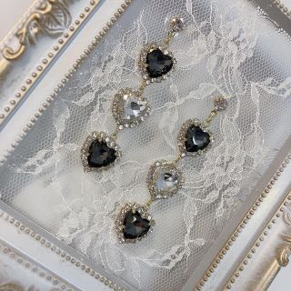 バブルス(Bubbles)の05.ハートビジューピアス♡(ピアス)