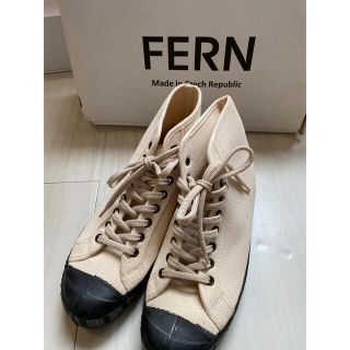 ワンエルディーケーセレクト(1LDK SELECT)のFERN   Army Model  off White size 38(スニーカー)