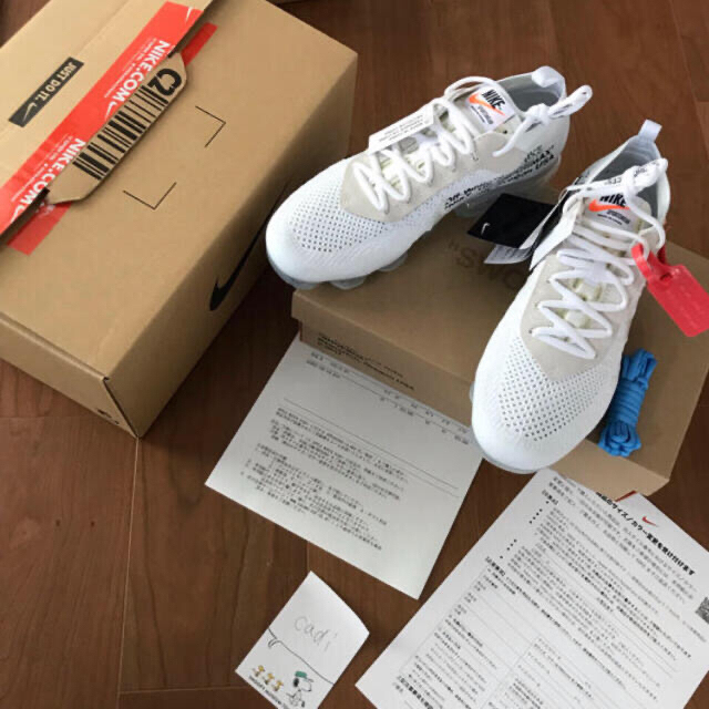 全ての NIKE - The 10:ナイキ エア ヴェイパーマックス フライニット x オフホワイト スニーカー 全ての NIKE - The 10:ナイキ エア ヴェイパーマックス フライニット x オフホワイト スニーカー