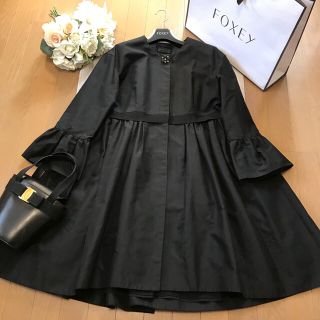 フォクシー(FOXEY)のFOXEY Spring Flare Coat  2017年168000円(スプリングコート)