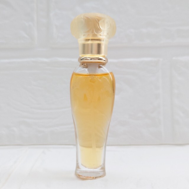 NINA RICCI(ニナリッチ)の美品 NINA RICCI レールデュタン ヴァポリザター スプレー 7.5mL コスメ/美容の香水(香水(女性用))の商品写真