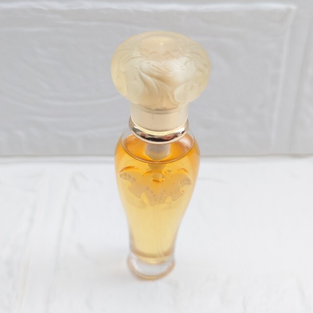 NINA RICCI(ニナリッチ)の美品 NINA RICCI レールデュタン ヴァポリザター スプレー 7.5mL コスメ/美容の香水(香水(女性用))の商品写真
