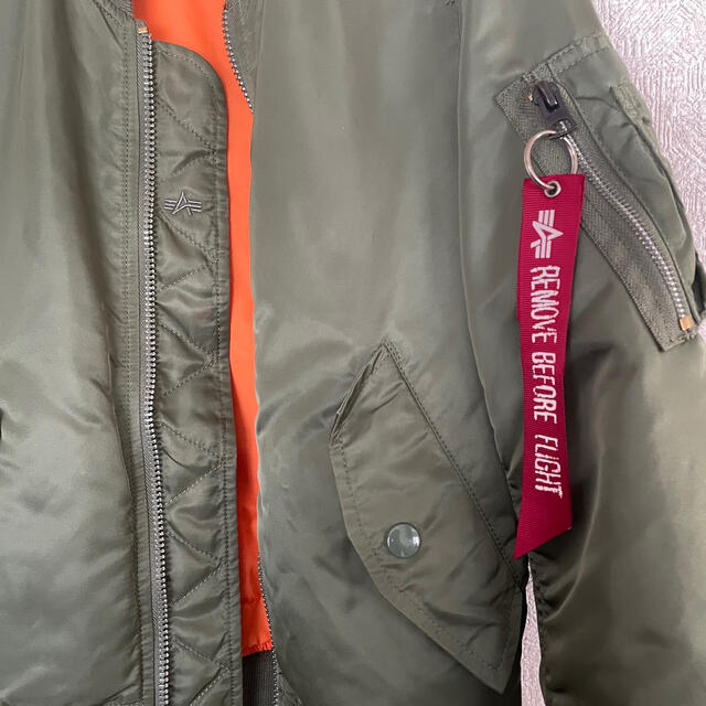 ALPHA INDUSTRIES(アルファインダストリーズ)の【alpha industries】MA-1 レディースMサイズ メンズのジャケット/アウター(フライトジャケット)の商品写真