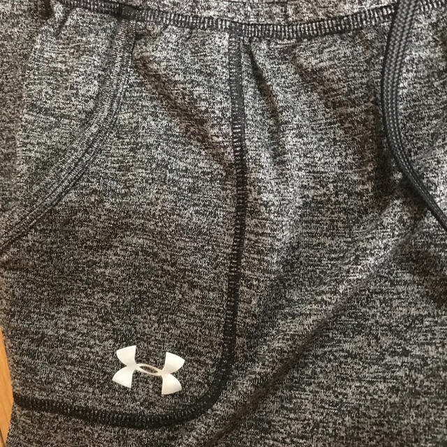 UNDER ARMOUR(アンダーアーマー)のアンダーアーマー  パンツ　ボトムス　レディース  L ロングパンツ スポーツ/アウトドアのトレーニング/エクササイズ(ヨガ)の商品写真