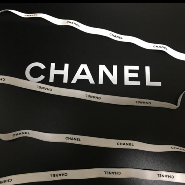 CHANEL(シャネル)のCHANEL白リボン レディースの靴/シューズ(その他)の商品写真