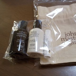 ジョンマスターオーガニック(John Masters Organics)のjohn masters organicsシャンプーコンディショナー&リップクリ(シャンプー/コンディショナーセット)