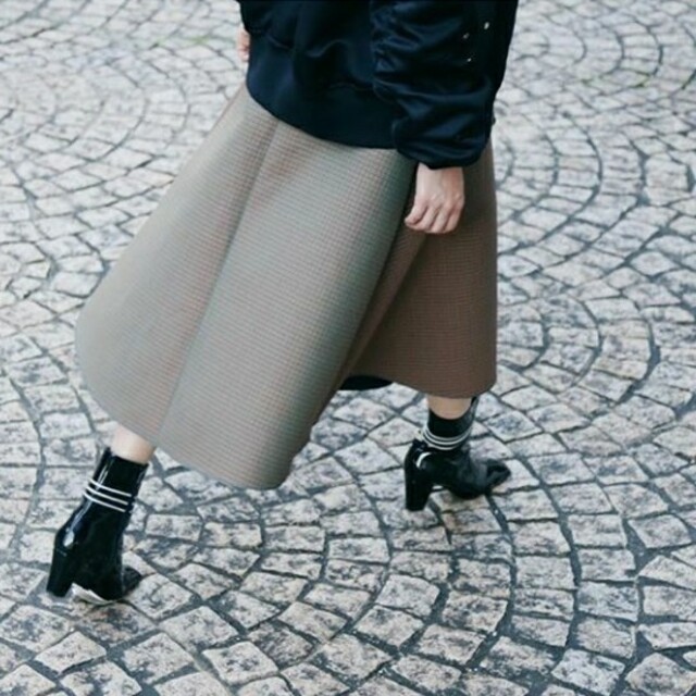 希少 ルシェルブルー Strip Form Knit Skirt www.m-arteyculturavisual.com