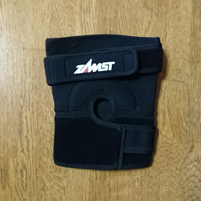 ZAMST(ザムスト)のZAMST 膝サポーター スポーツ/アウトドアのトレーニング/エクササイズ(トレーニング用品)の商品写真