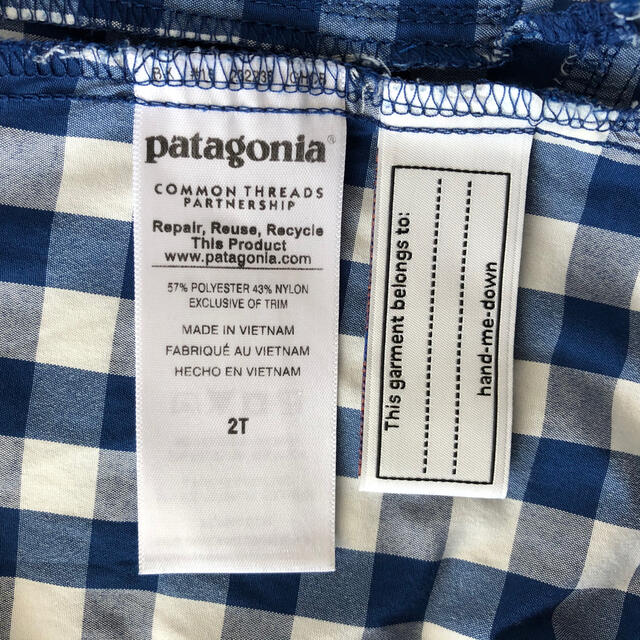 patagonia(パタゴニア)のPatagonia キッズ ジップパーカー 2T キッズ/ベビー/マタニティのキッズ服男の子用(90cm~)(ジャケット/上着)の商品写真