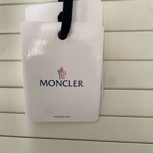 MONCLER(モンクレール)のMONCLER モンクレール　キッズ　6A キッズ/ベビー/マタニティのキッズ服男の子用(90cm~)(ジャケット/上着)の商品写真