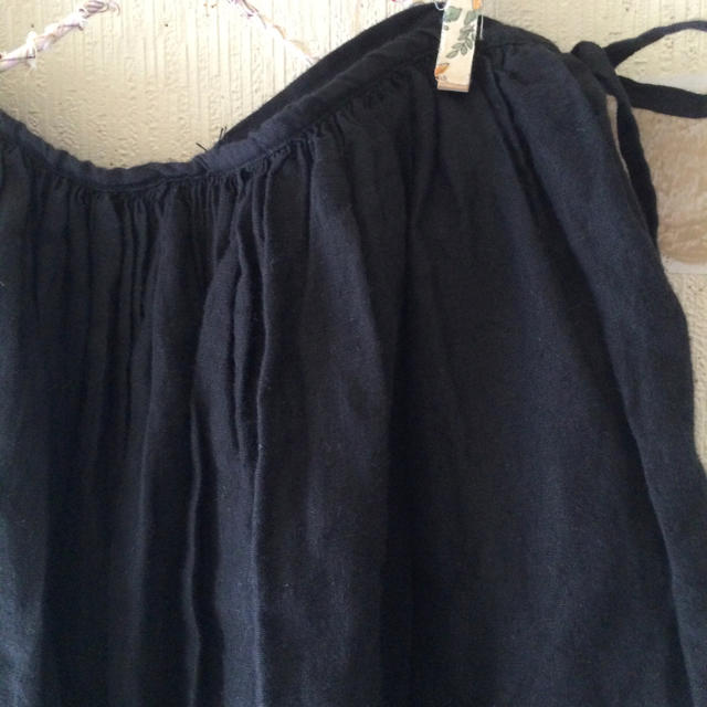 SM2(サマンサモスモス)のSM２＊麻スカート（黒） レディースのスカート(ひざ丈スカート)の商品写真