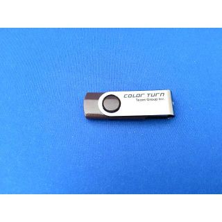 値下中【動作確認済】USB フラッシュメモリー 32GB(PC周辺機器)
