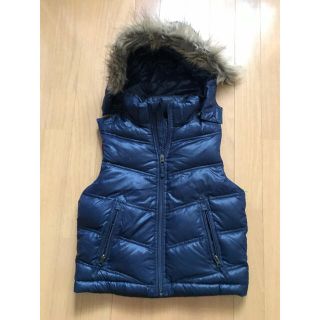 ギャップキッズ(GAP Kids)のギャップGAP★フェザー入りダウンベストファー付き130ネイビー(ジャケット/上着)