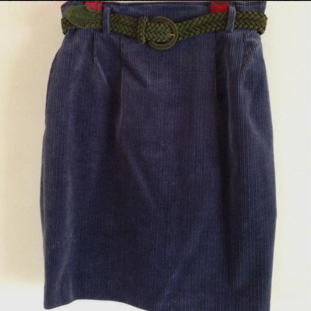 ベルト付コーデュロイスカート レディースのスカート(ひざ丈スカート)の商品写真