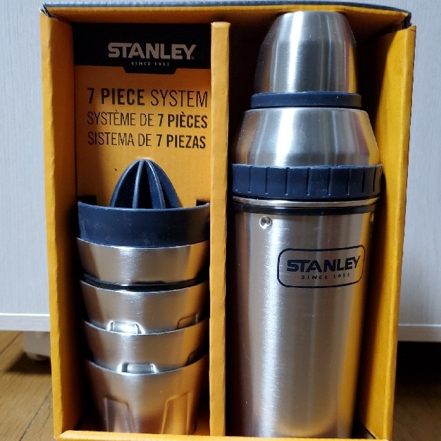 Stanley(スタンレー)の★STANLEY ステンレス製 ７点セット①★ スポーツ/アウトドアのアウトドア(食器)の商品写真