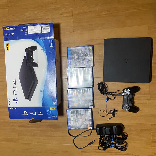 PlayStation®4 ジェット・ブラック 500GB  CUH2100A