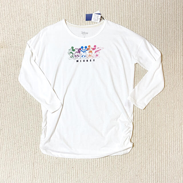 Disney(ディズニー)の新品★Disneyミッキー☆長袖Ｔシャツ♪ レディースのトップス(Tシャツ(長袖/七分))の商品写真