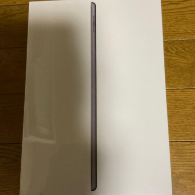 品質が完璧 32GB 2020年秋モデルMYL92J/A iPad 第8世代 Wi-Fi 10.2