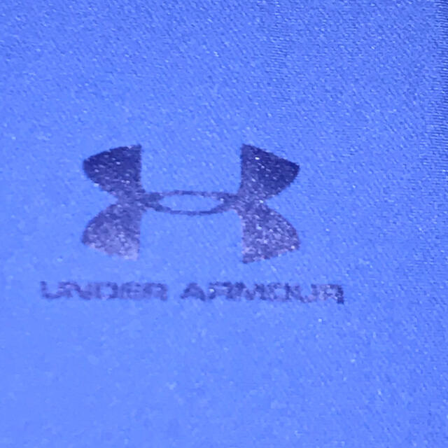 UNDER ARMOUR(アンダーアーマー)のアンダーアーマー　インナー　トレーニングウェア スポーツ/アウトドアのサッカー/フットサル(ウェア)の商品写真