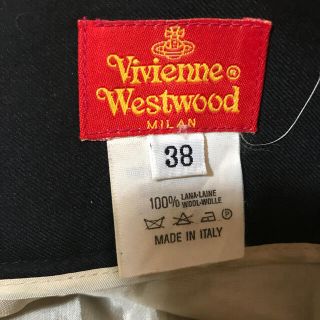 ヴィヴィアンウエストウッド(Vivienne Westwood)の☆新品未使用☆Vivienne Westwoodのスカート(ひざ丈スカート)