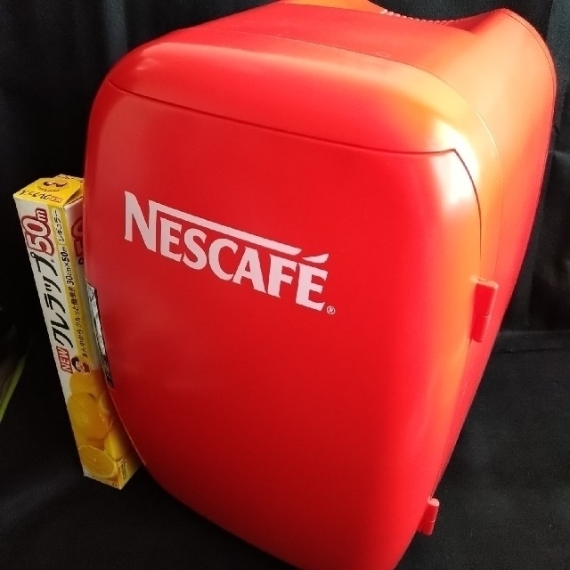 00036/　NESCAFE　ミニ電子冷蔵庫　送料込み