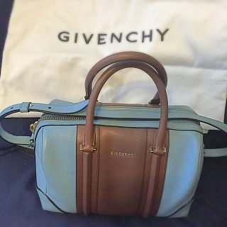 ジバンシィ(GIVENCHY)の専用出品(ショルダーバッグ)