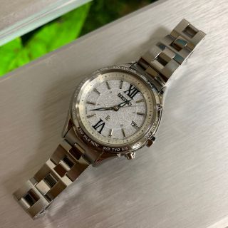 セイコー(SEIKO)の美品　SEIKO LUKIA SSVV011 ラッキーパスポート 1B25(腕時計)