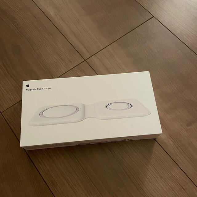 Apple MagSafe デュアル充電パッド 限定版 gredevel.fr-日本全国へ全品