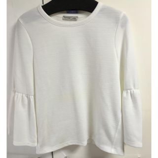 ザラ(ZARA)のZARA ベルスリーブトップス(カットソー(長袖/七分))