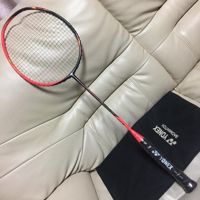 YONEX(ヨネックス)のヨネックスバドミントンラケット スポーツ/アウトドアのスポーツ/アウトドア その他(バドミントン)の商品写真