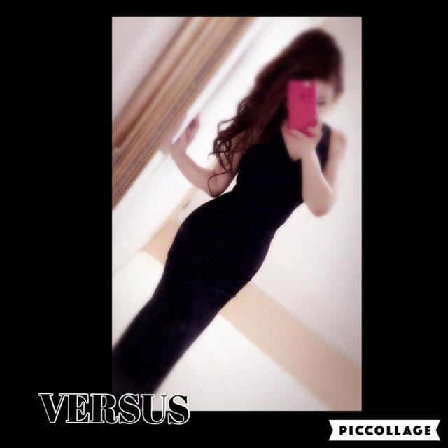 VERSUS(ヴェルサス)のお取り置き♡12日まで♡♡ レディースのワンピース(ロングワンピース/マキシワンピース)の商品写真