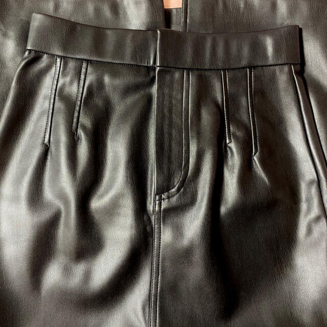 ZARA(ザラ)の新品 ZARA レザー風スカート XS レディースのスカート(ロングスカート)の商品写真