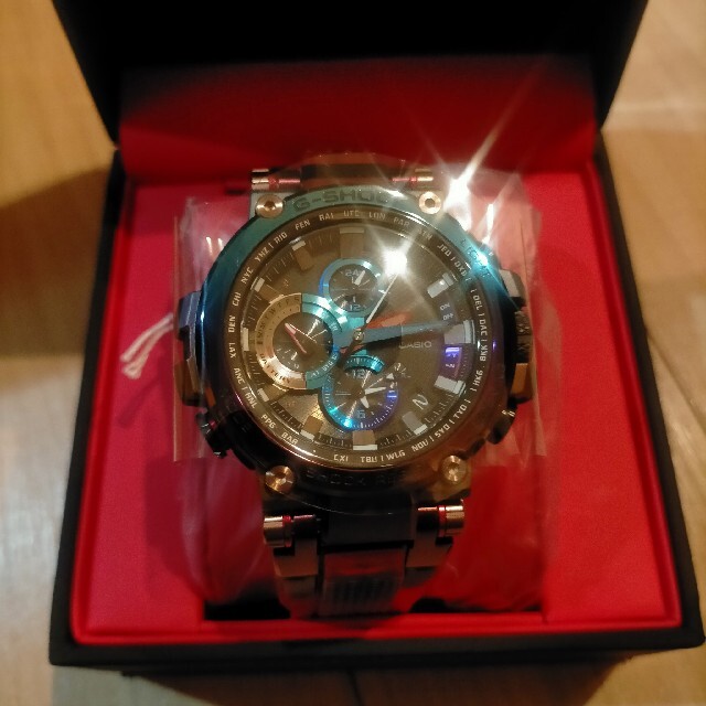 【新品未使用】G-SHOCK MTG-B1000VL-4AJR 火山雷