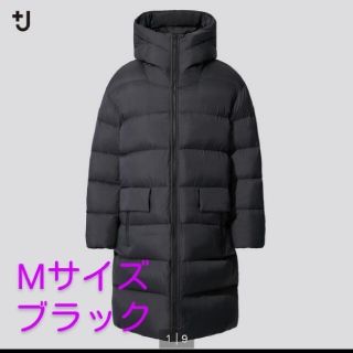 ユニクロ(UNIQLO)のMサイズ　+J　ライトダウンボリュームロングフーデッドコート　ブラック(ダウンジャケット)