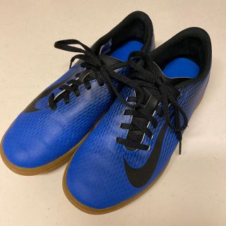 ナイキ(NIKE)のNIKE ナイキ　フットサルシューズ　室内　24.5cm(シューズ)