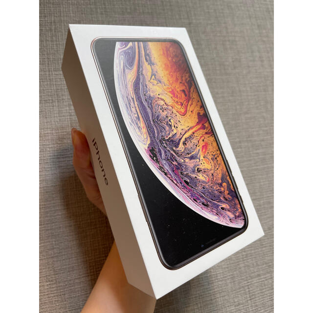 Apple(アップル)のiPhone XS Max 256GB Gold スマホ/家電/カメラのスマートフォン/携帯電話(スマートフォン本体)の商品写真