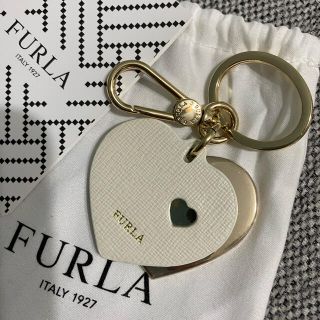 フルラ(Furla)のFURLA キーホルダー 白 (キーホルダー)