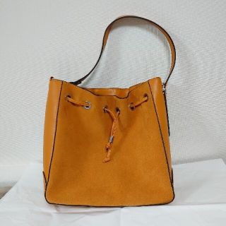 ザラ(ZARA)のZARA ワンショルダーバッグ　本革(ショルダーバッグ)