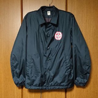 ユニクロ(UNIQLO)のユニクロ UT Schwinn コラボ コーチジャケット L サイズ(ナイロンジャケット)