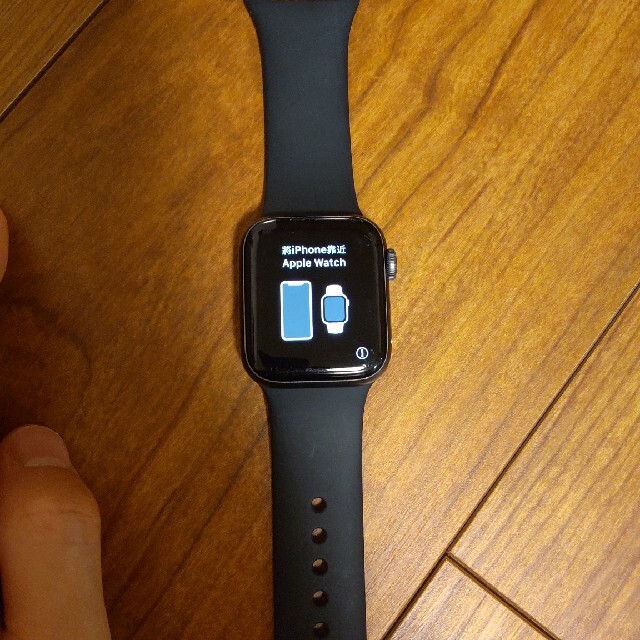 Apple Watchシリーズ4 40ミリ　Wi-Fiモデル