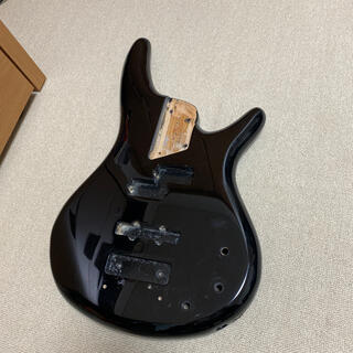 アイバニーズ(Ibanez)のベース　ボディ(エレキベース)