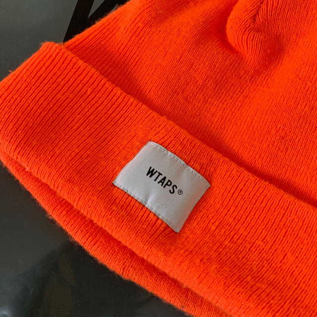 W)taps(ダブルタップス)のWTAPS 19SS BEANIE 03 ビーニー ニットキャップ オレンジ メンズの帽子(ニット帽/ビーニー)の商品写真