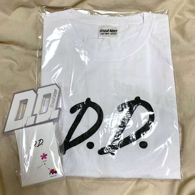 SnowMan ペンライトとTシャツ