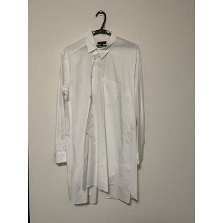 コムデギャルソンオムプリュス(COMME des GARCONS HOMME PLUS)の【美品】コムデギャルソンオムプリュス　2018aw 捻れロングシャツ　ホワイト(シャツ)