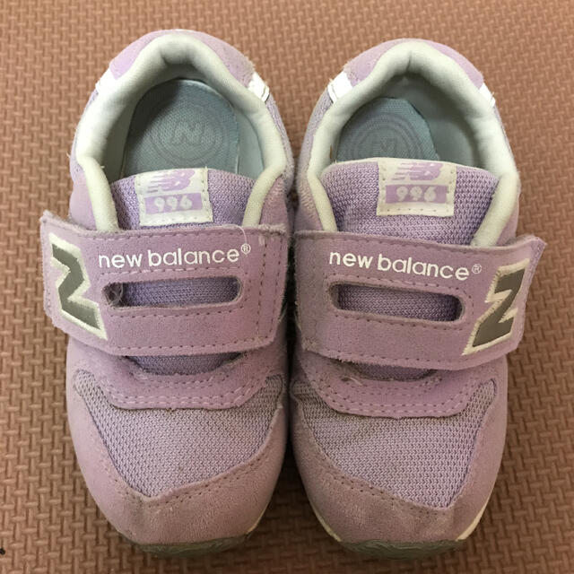 New Balance(ニューバランス)のニューバランス　スニーカー　996 キッズ/ベビー/マタニティのキッズ靴/シューズ(15cm~)(スニーカー)の商品写真