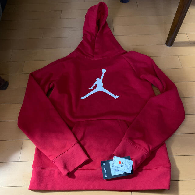 NIKE(ナイキ)のJORDANパーカー赤（160） キッズ/ベビー/マタニティのキッズ服男の子用(90cm~)(ジャケット/上着)の商品写真