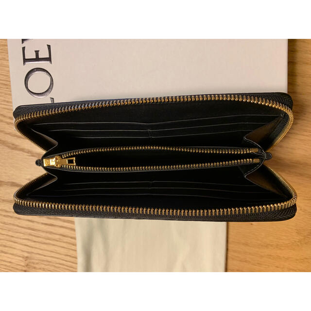 LOEWE(ロエベ)のLOEWE ZIP AROUND  WALLET ロエベ　長財布 メンズのファッション小物(長財布)の商品写真