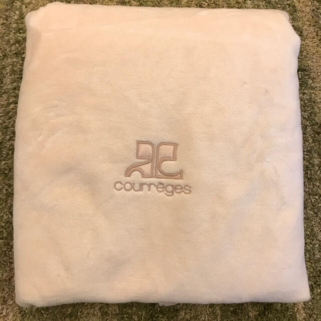 Courreges(クレージュ)のcoco.black様専用(冬用あったかシーツ) インテリア/住まい/日用品の寝具(シーツ/カバー)の商品写真